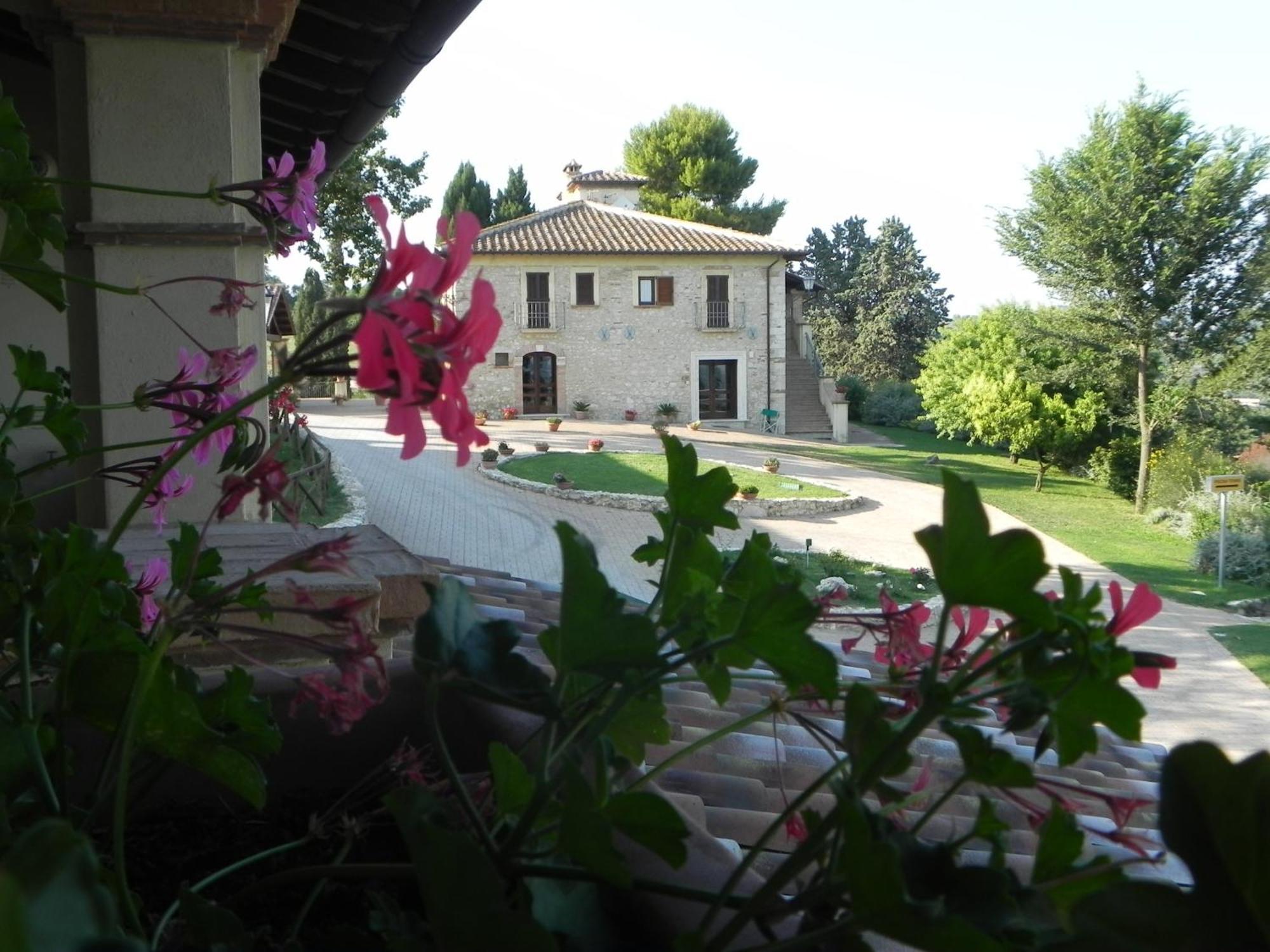 Tenuta Pizzogallo Амелиа Екстериор снимка