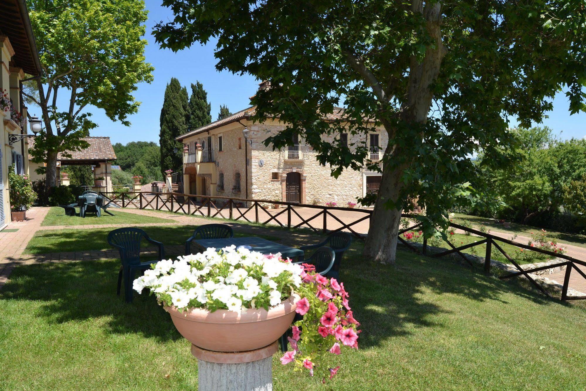 Tenuta Pizzogallo Амелиа Екстериор снимка
