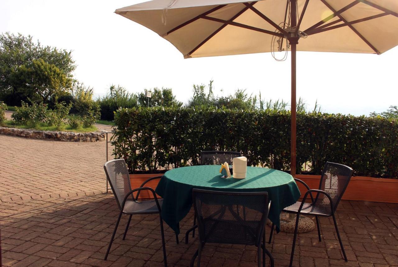 Tenuta Pizzogallo Амелиа Екстериор снимка